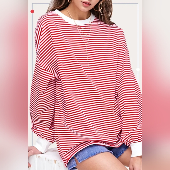 Oversized Long Sleeve Pullover Top - Picture 3 of 3
